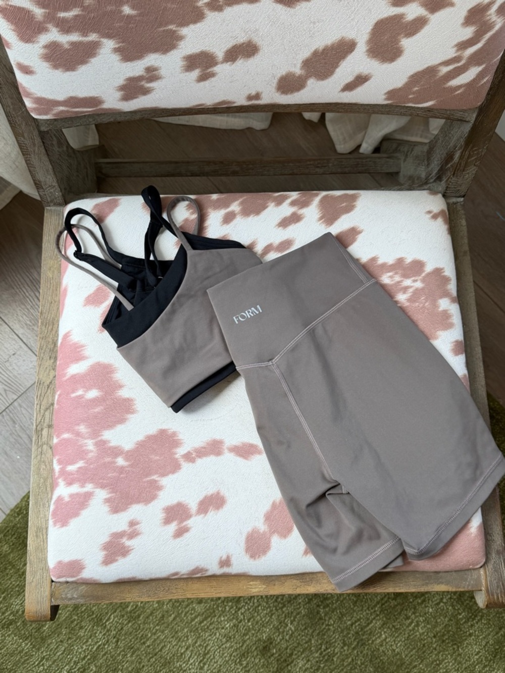 WORN ONCE FORM Taupe High-Waist Biker Shorts and Black-Trim Sports Bra Set
